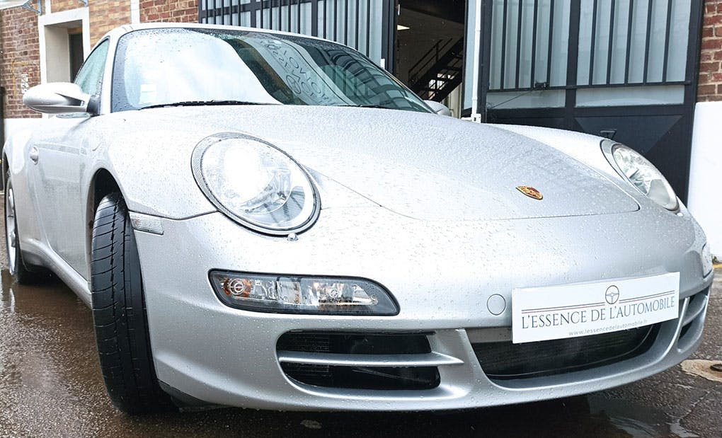 PORSCHE 911 (997) Carrera 4