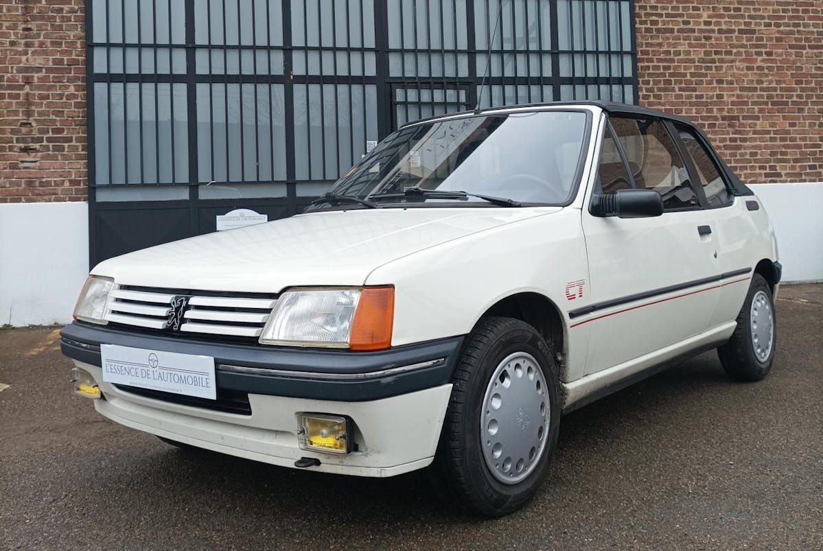 PEUGEOT 205 CT